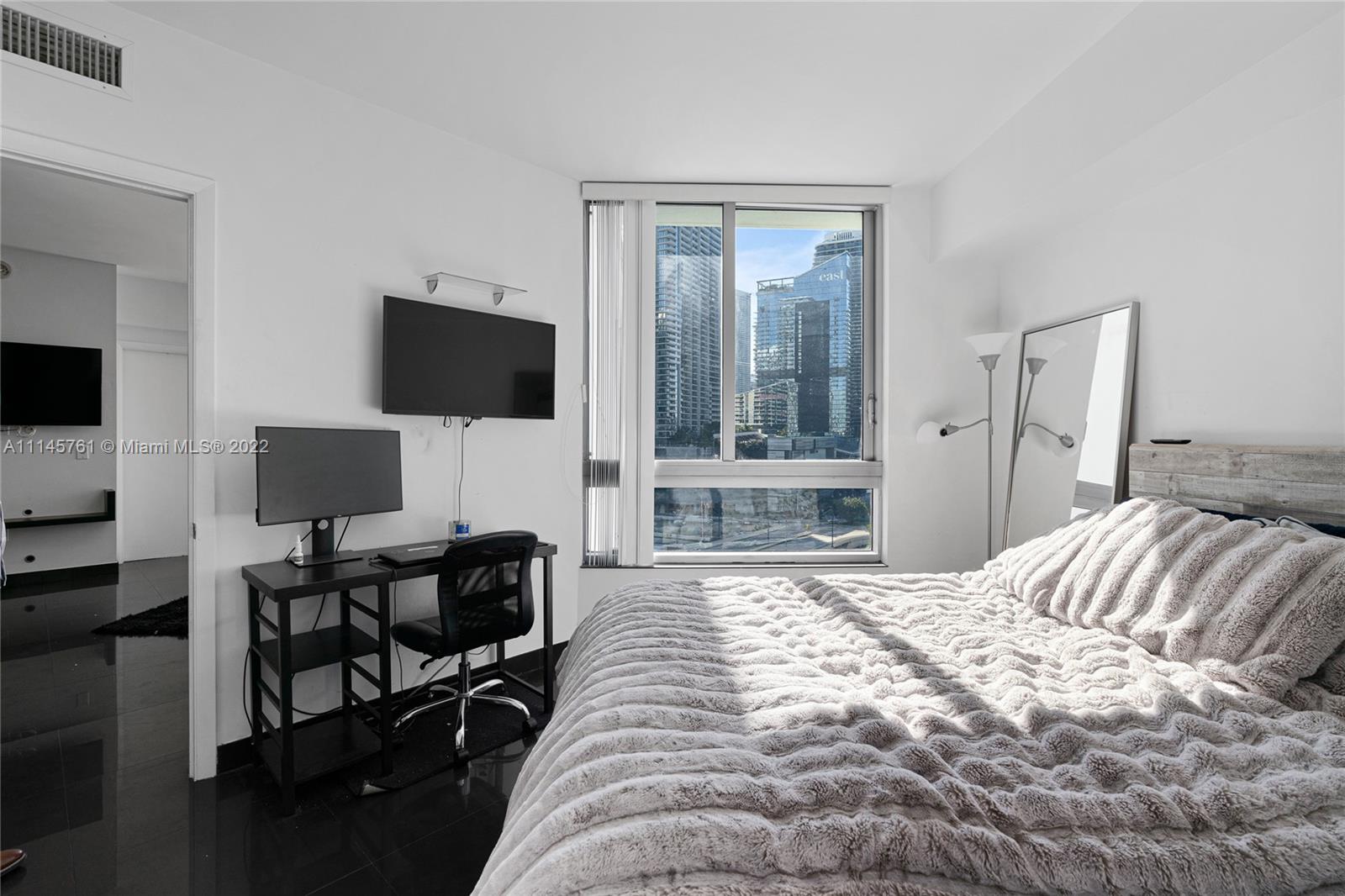 WIND CONDO - Residential