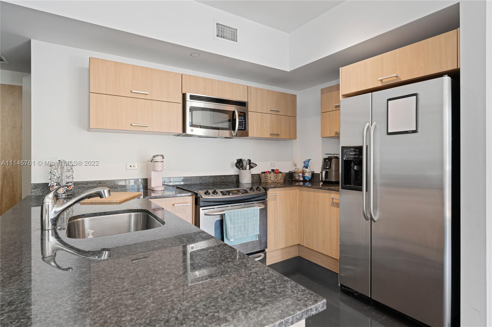 WIND CONDO - Residential