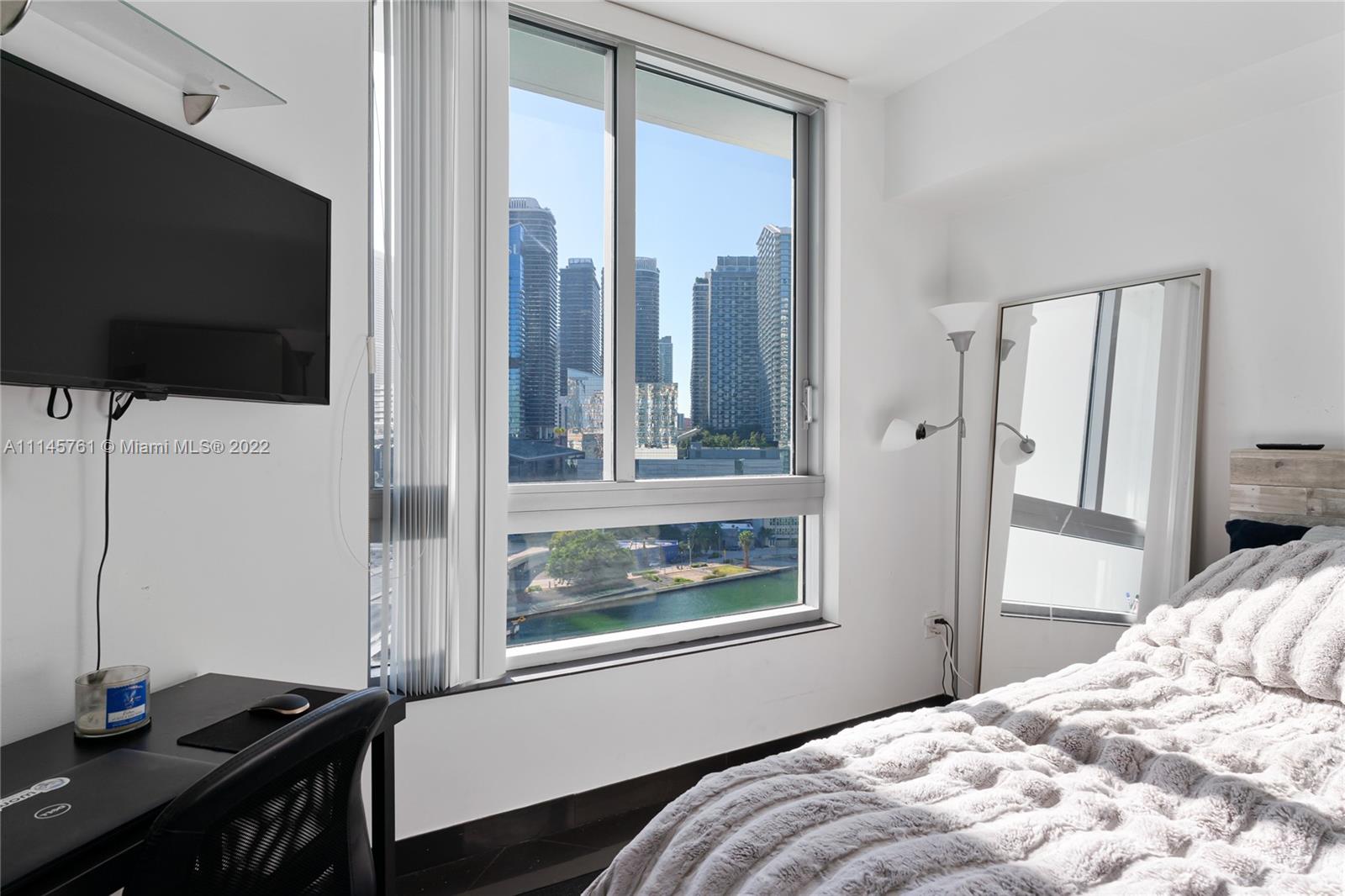 WIND CONDO - Residential