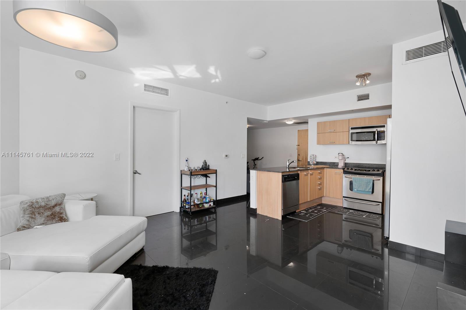 WIND CONDO - Residential