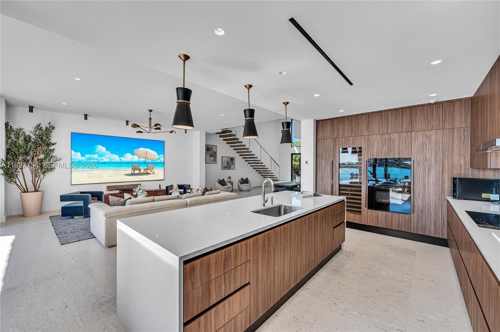 BISCAYNE BEACH-2ND ADDN - Residential