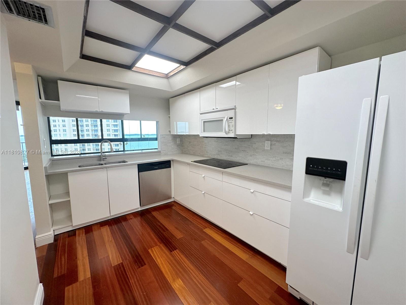 BRICKELL KEY ONE CONDO - Residential