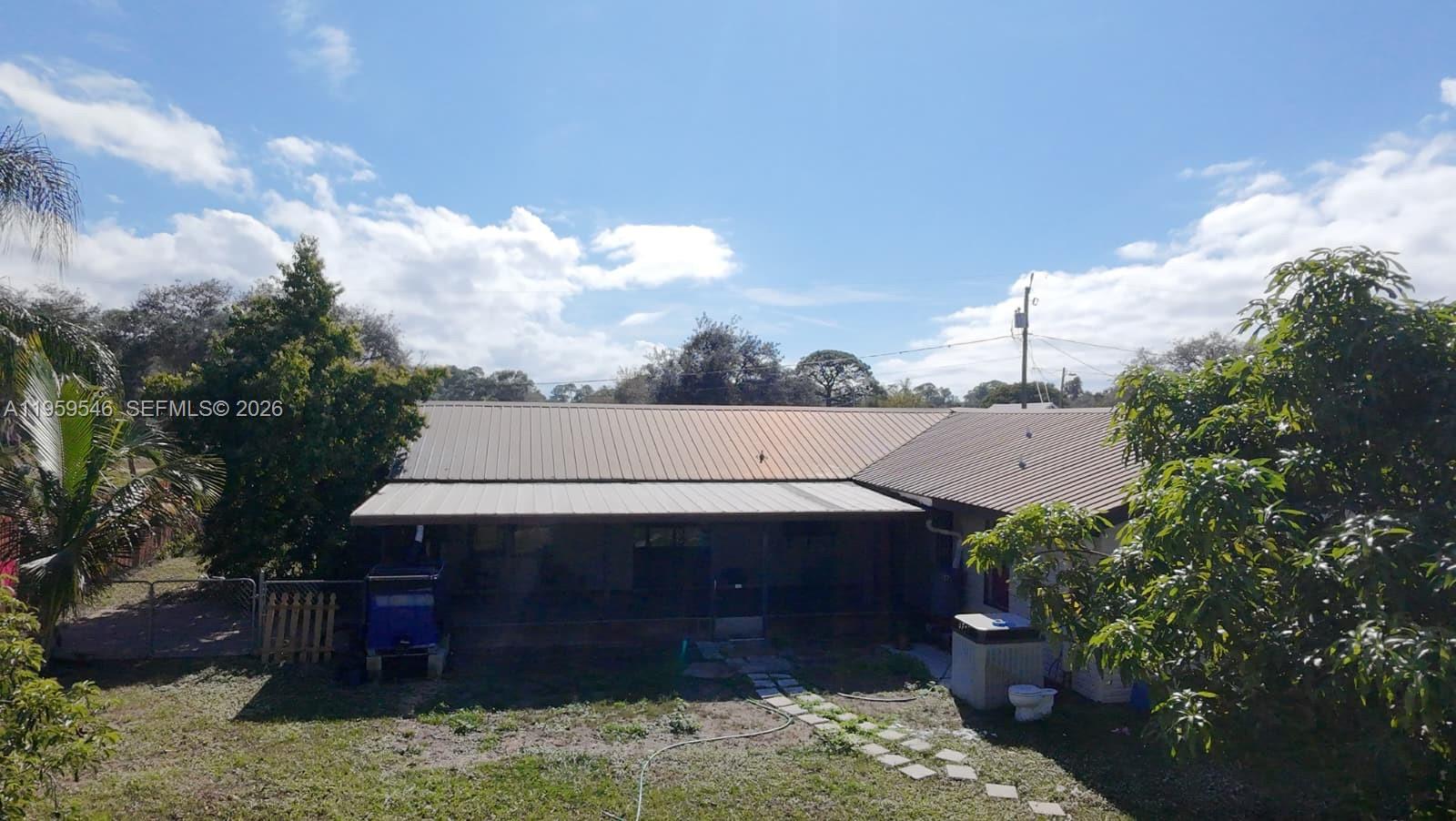 LAKE SEBRING ESTATES - Residential