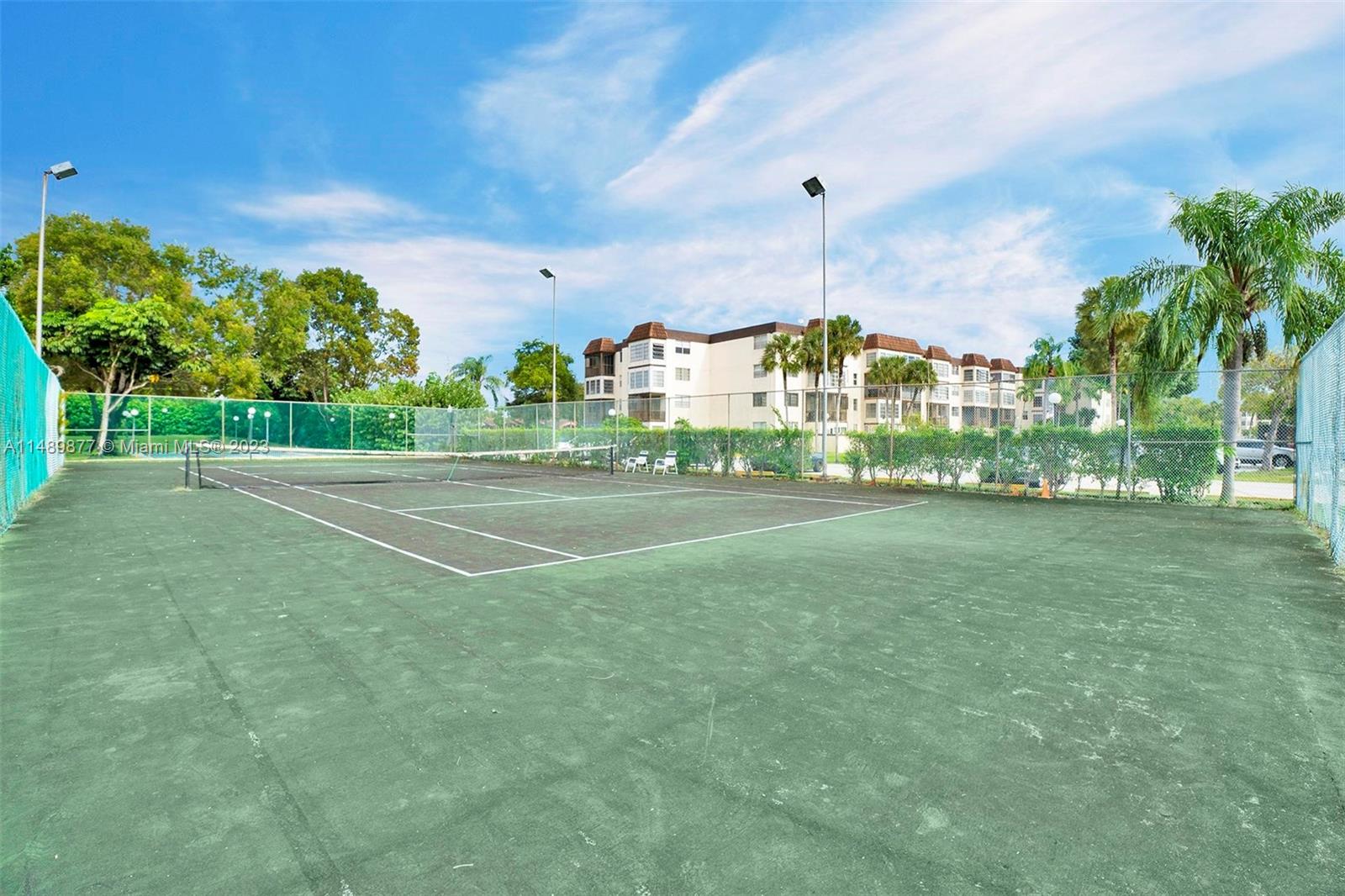 OMEGA CONDO NO 2 - Residential