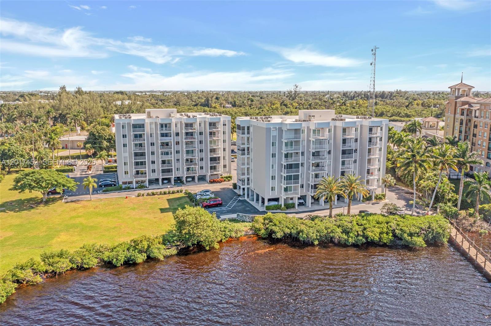 PALM BEACH LANDINGS - Residential