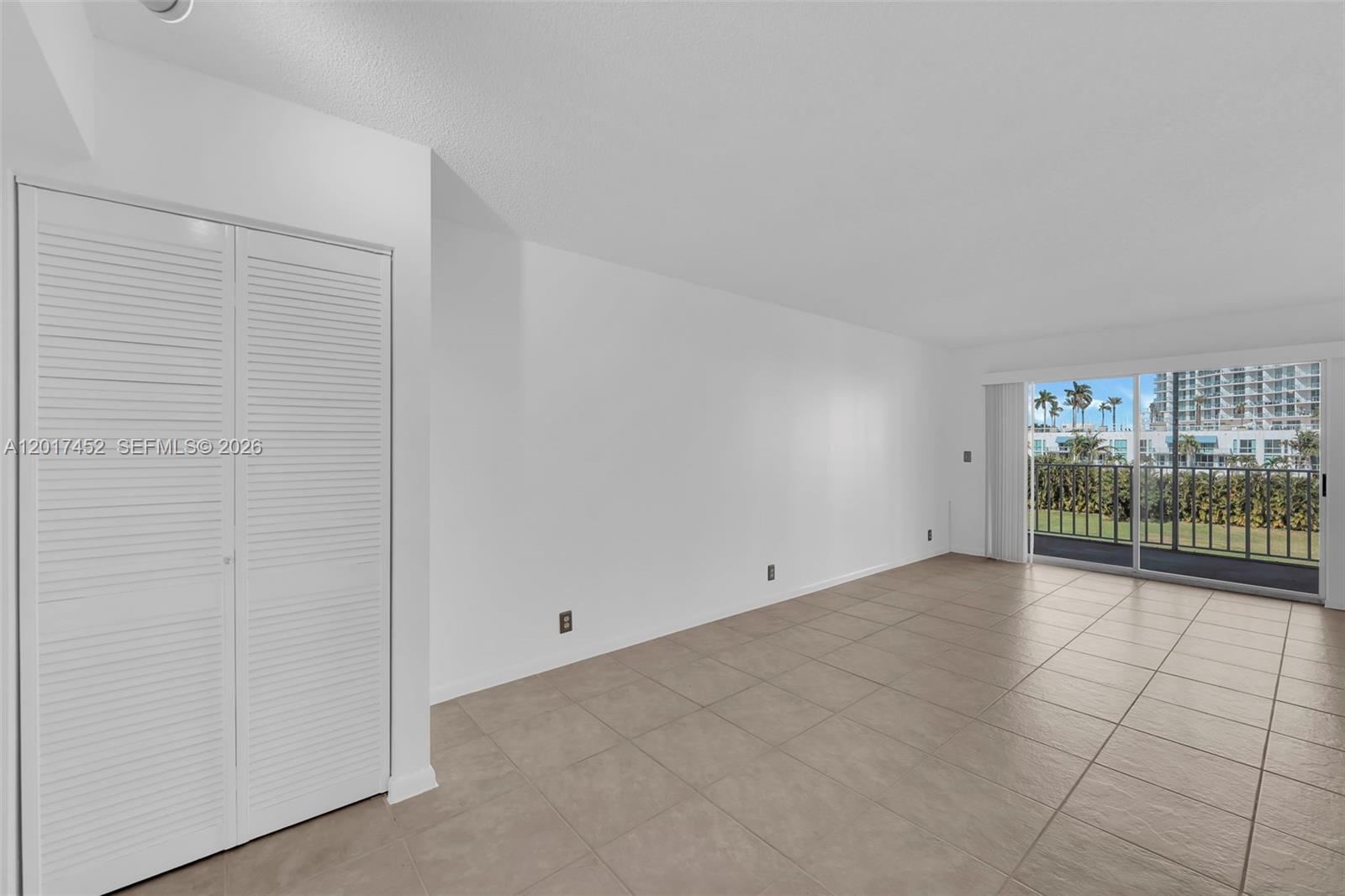 PALM BEACH LANDINGS - Residential
