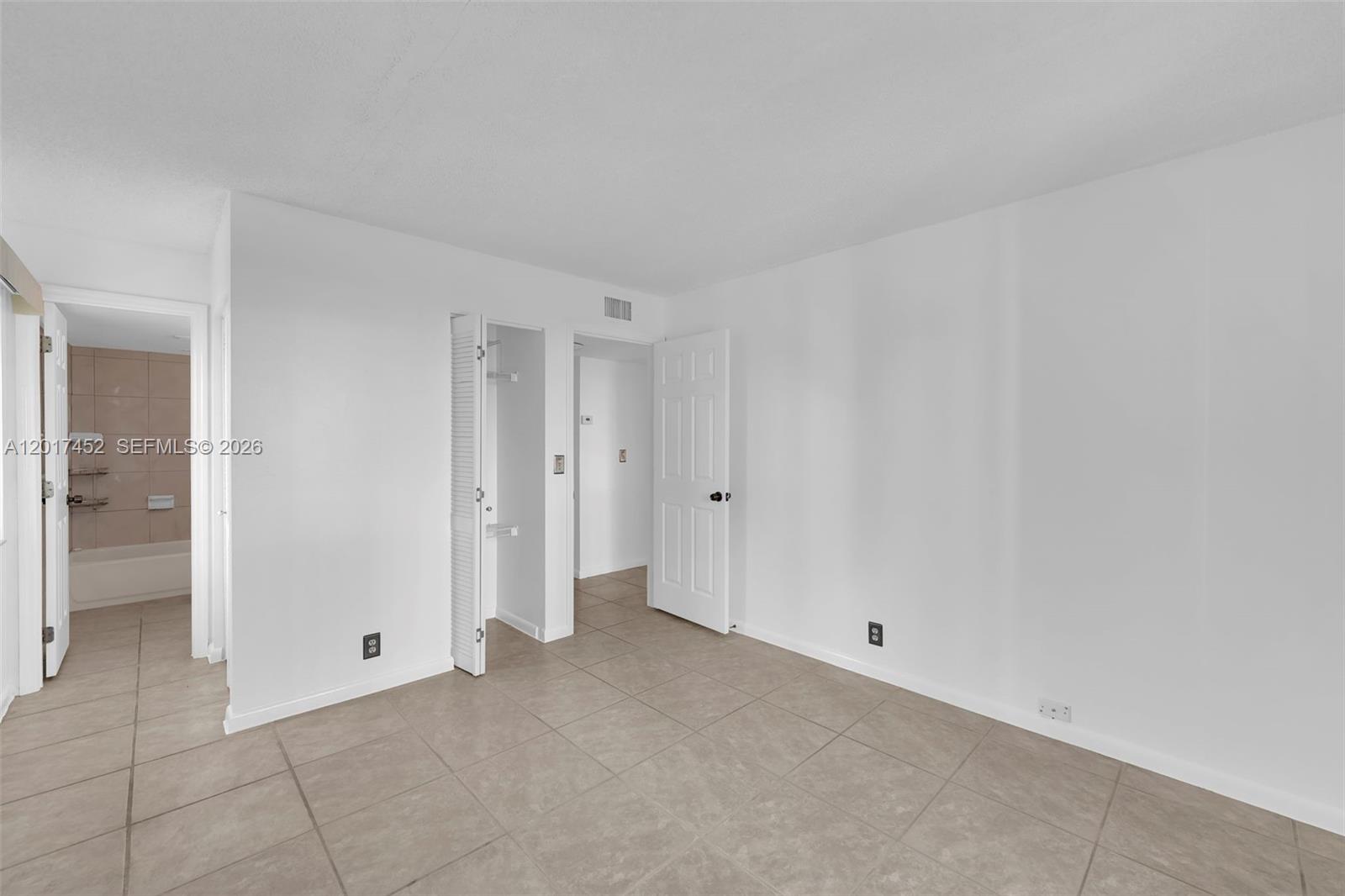 PALM BEACH LANDINGS - Residential