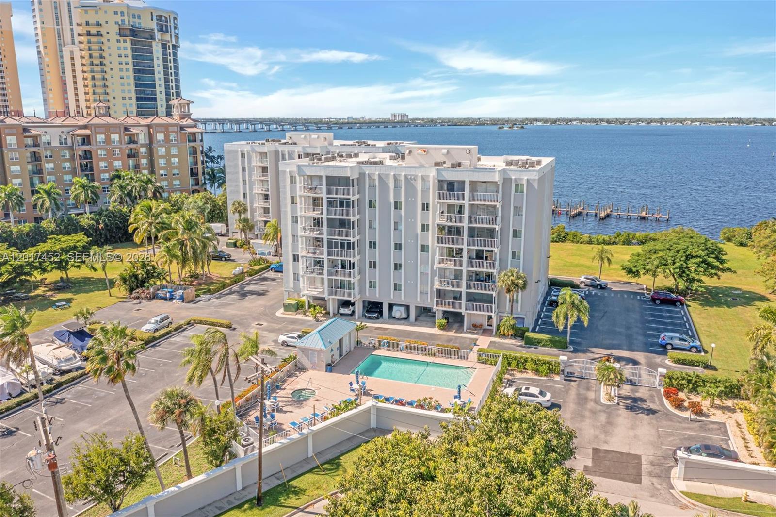 PALM BEACH LANDINGS - Residential