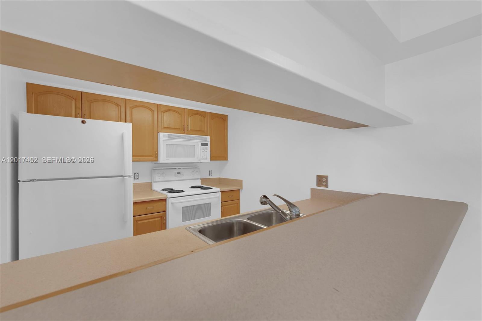 PALM BEACH LANDINGS - Residential
