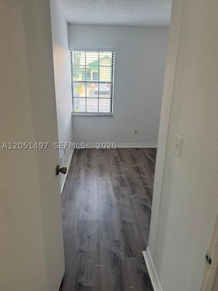 VILLAS OF WINDMILL POINT - Residential