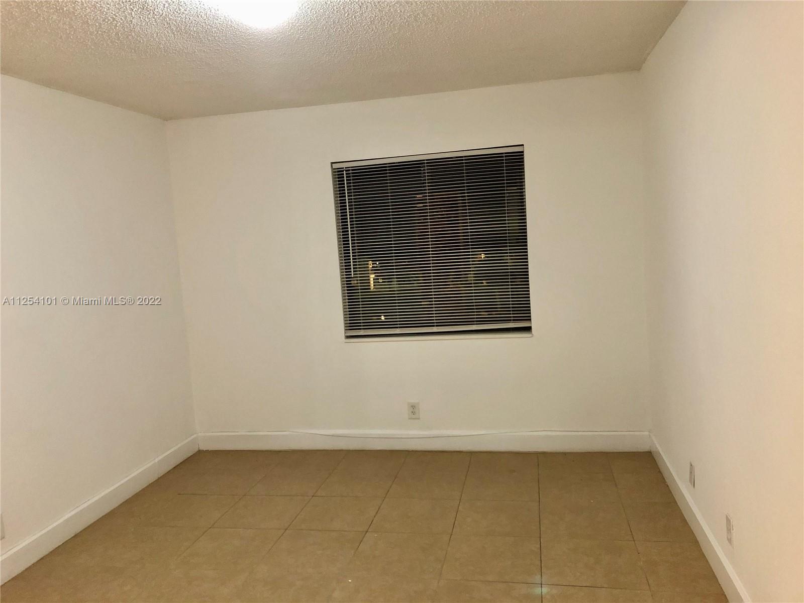 SUNRISE SPRINGS 3 CONDO - Residential Lease