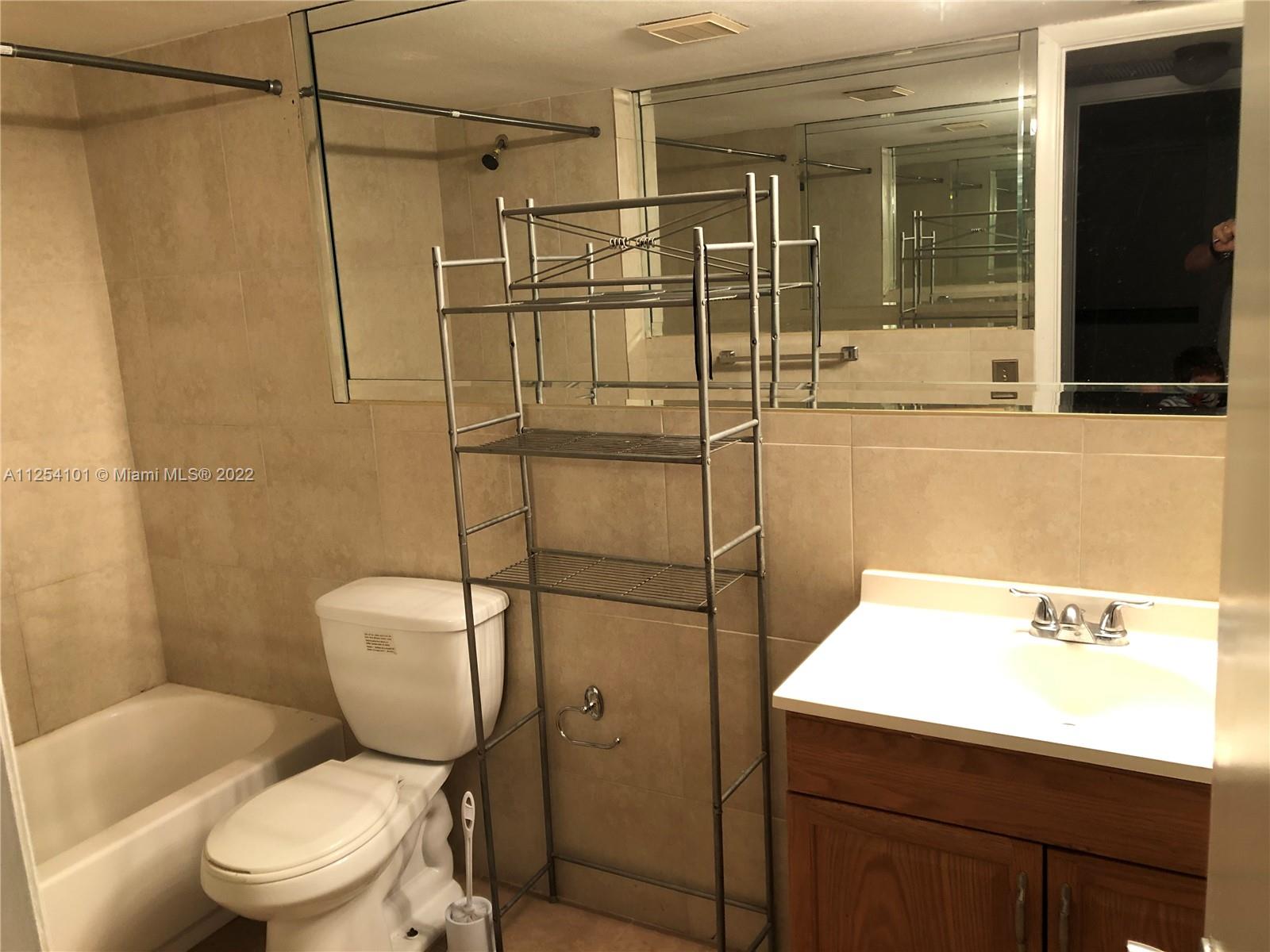 SUNRISE SPRINGS 3 CONDO - Residential Lease