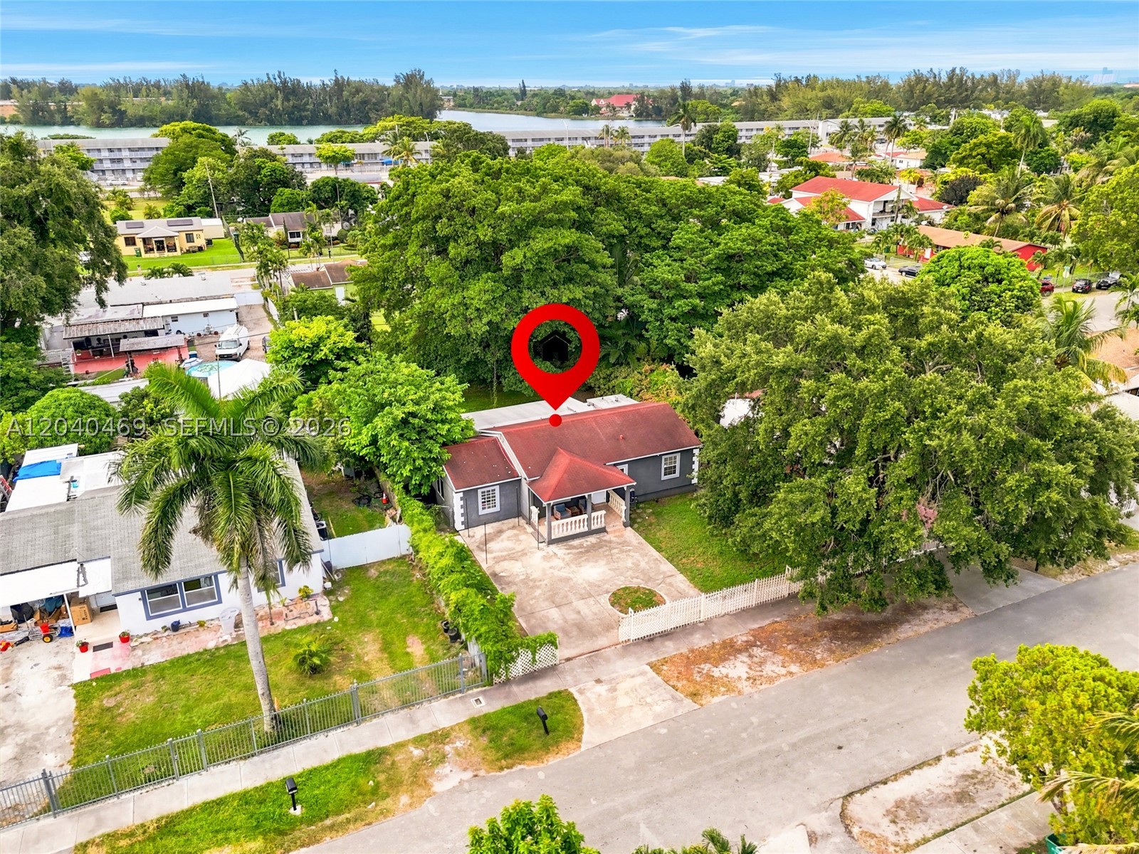 MIAMI PARK SEC 2 - Residential