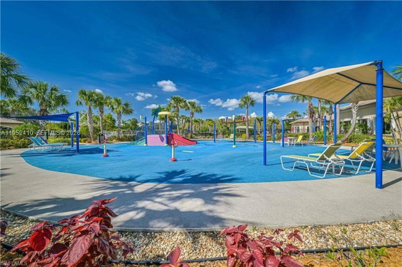 BRIDGETOWN AT THE PLANTAT - Residential Lease