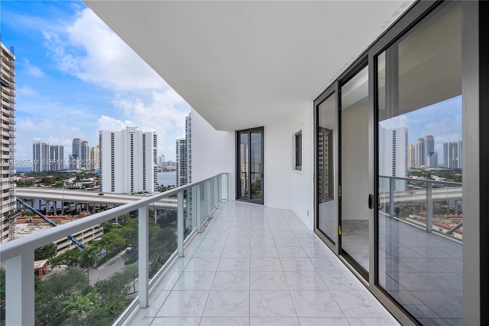 MARINA TOWER CONDO - Residential