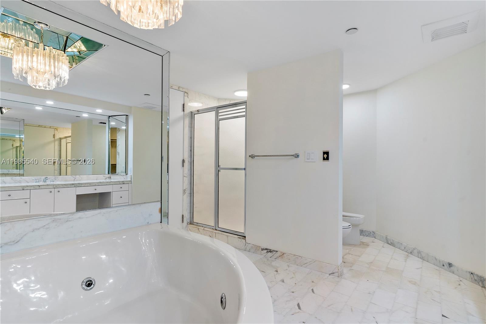 MARINA TOWER CONDO - Residential