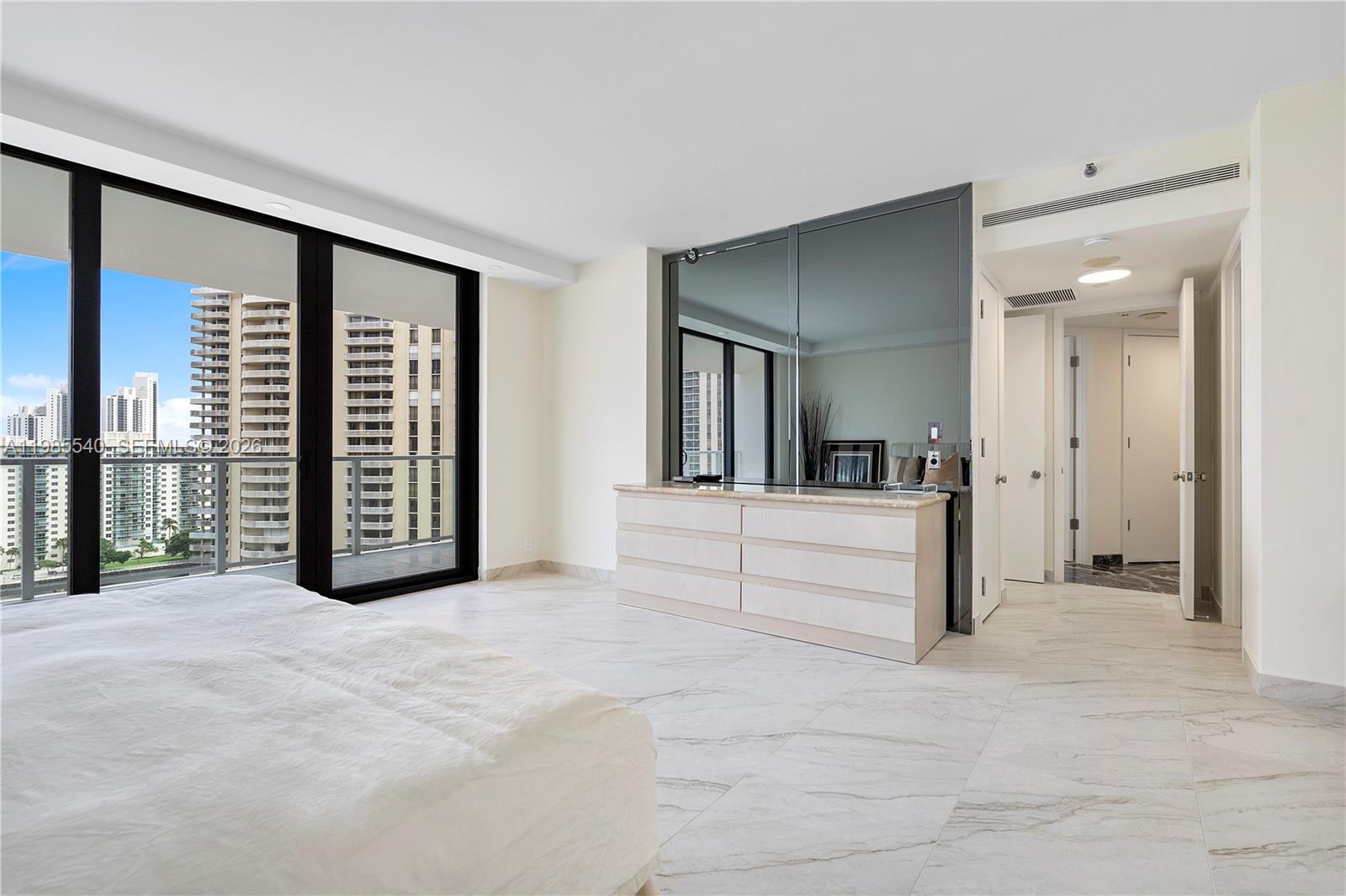 MARINA TOWER CONDO - Residential
