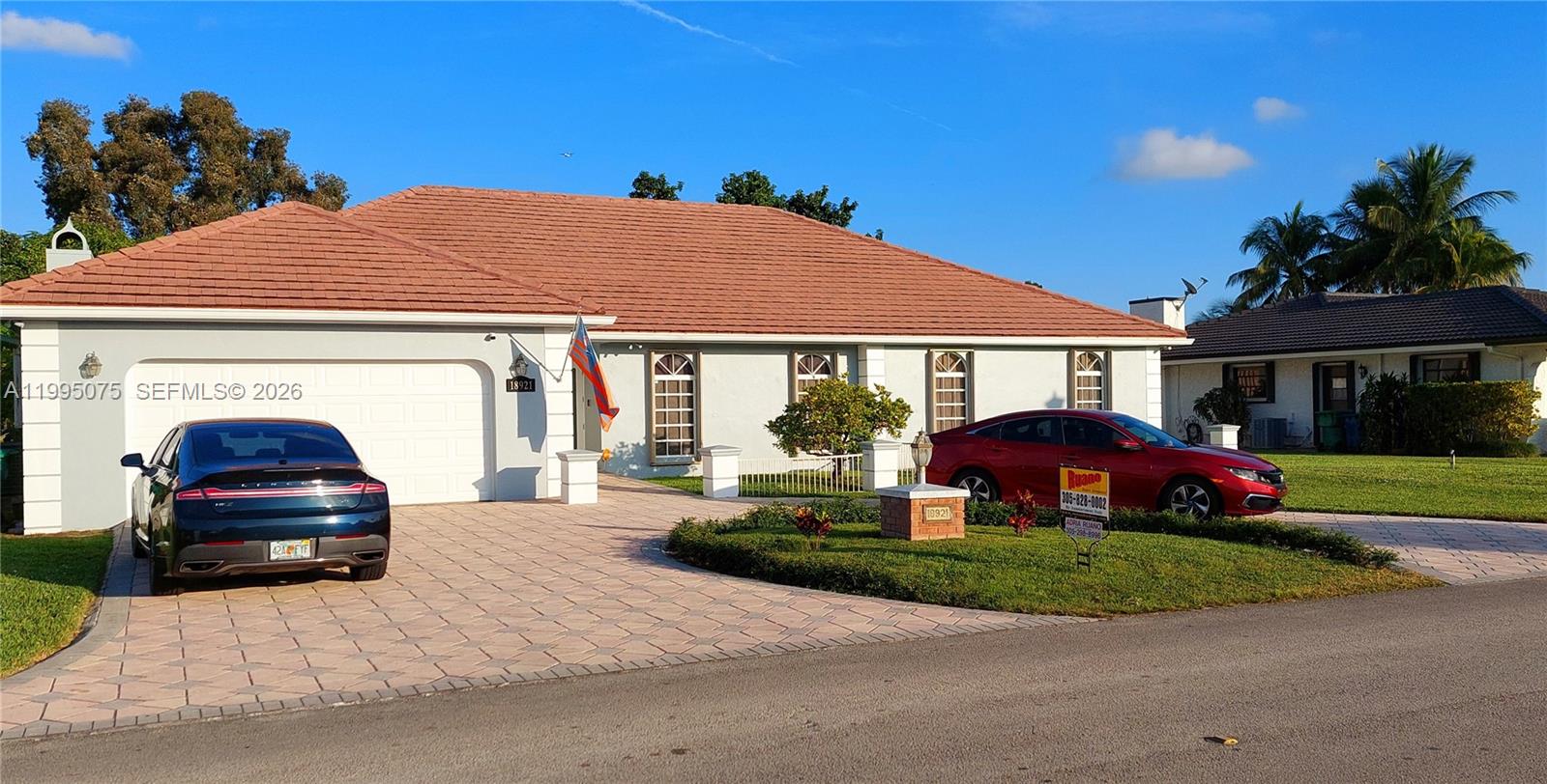 $$$PRICE ADJUSTED$$$ Nice, ample and clean property just in Miami Country Club's golf course. Good for a numerous family. Five (5) bedrooms (split plan). Three (3) bathrooms. Large family room. Two (2) cars garages. Screened Pool. Porch. Invisible fence for dog installed. Circular Driveway. Fresh painting. Near to mayor roads: I-75; SR-836 (Palmetto Expressway); SR-924 (Gratigny Parkway); I-27; and I-95. Close  to schools, restaurants, supermarkets, gyms, shopping centers, pharmacies, First Care Center, hospitals, etc. Excellent property for a large family. Great relaxing pool area and family room. Call for an appointment.