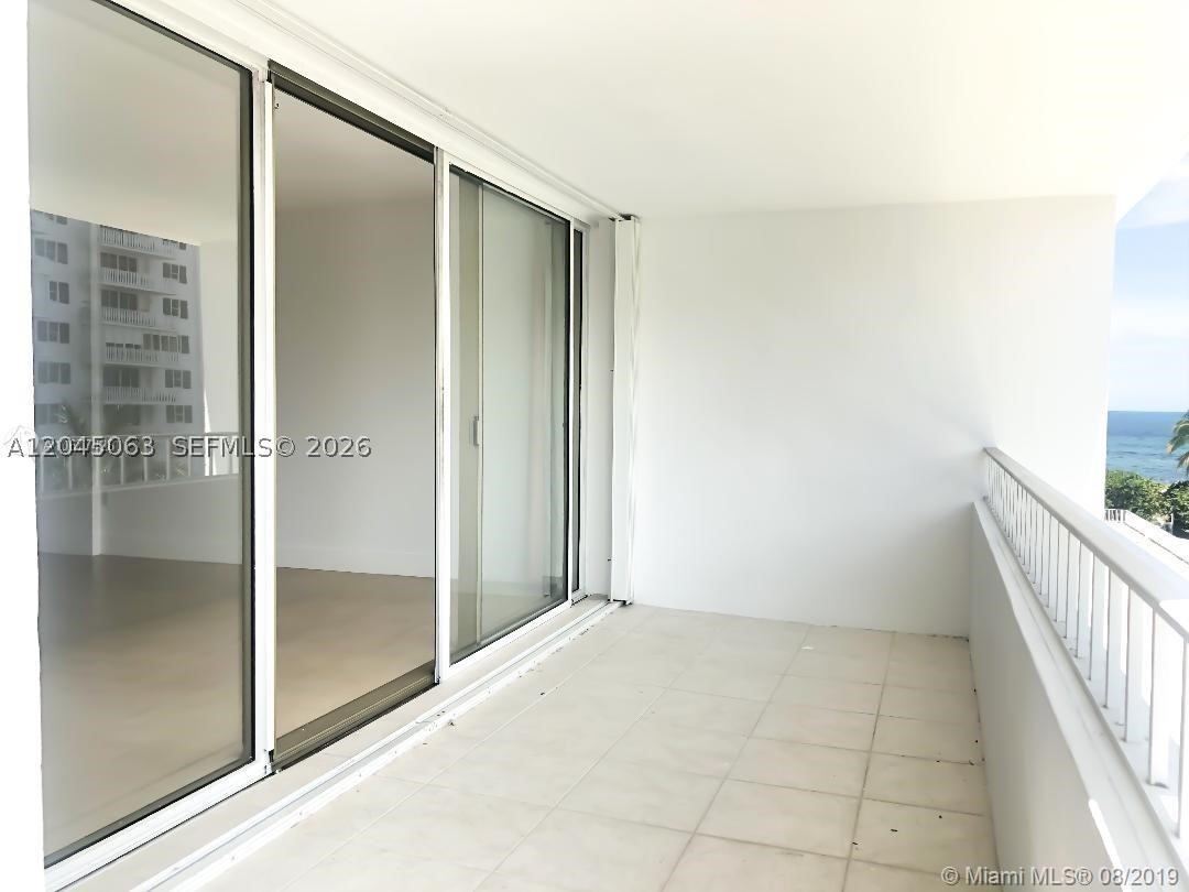 COMMODORE CLUB SOUTH COND - Residential Lease