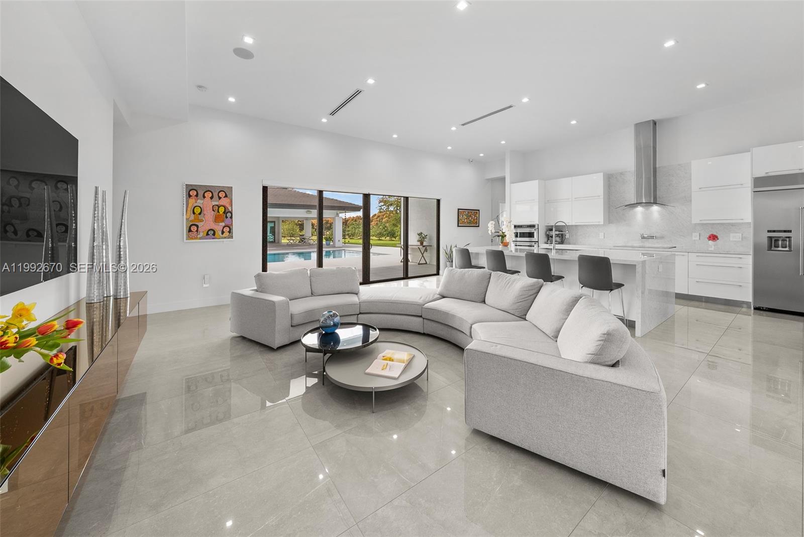 8900 INTERIM-AWAIT SPECIFI - Residential