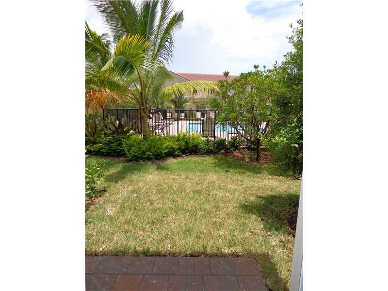 EMERALD CREEK TOWNHOMES 1 - Residential Lease