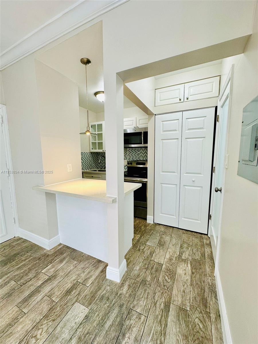 MENORES CONDO - Residential Lease