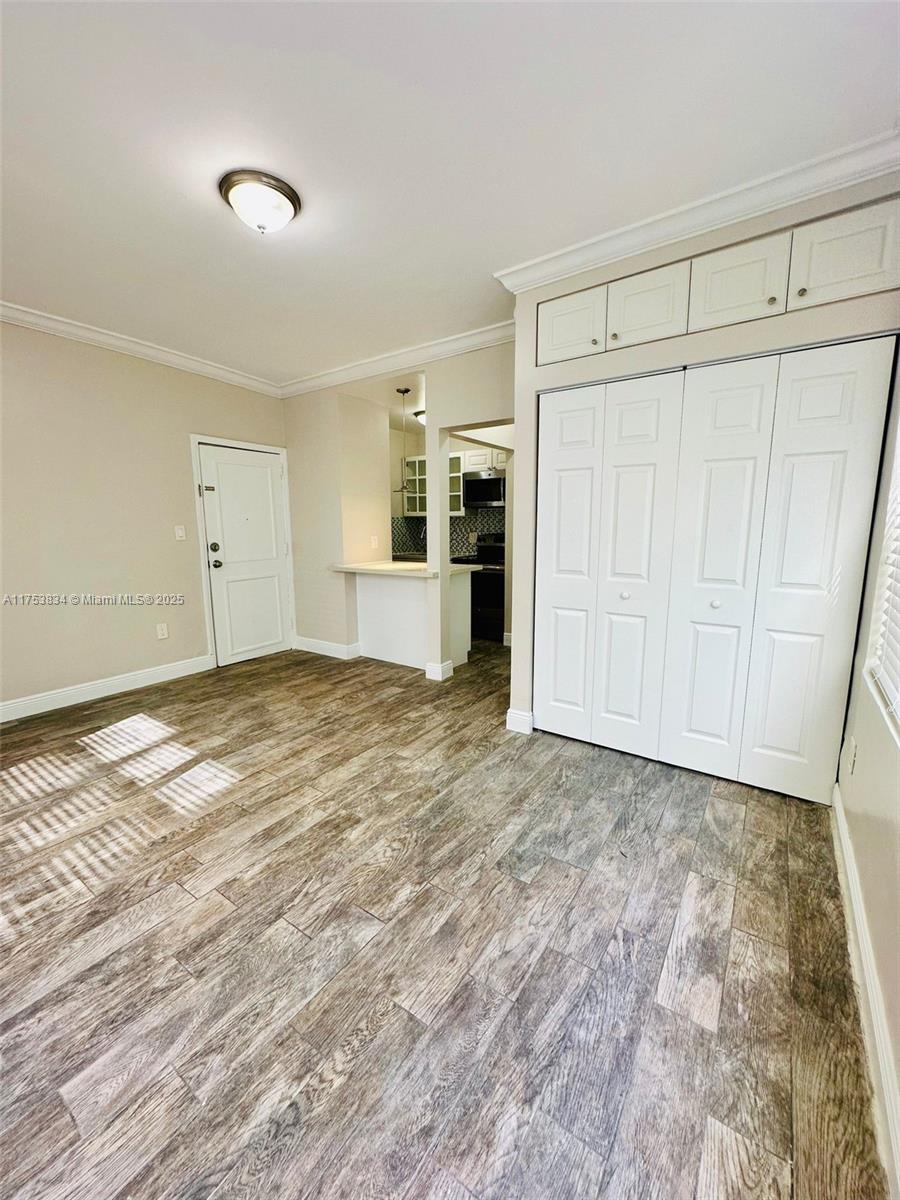 MENORES CONDO - Residential Lease