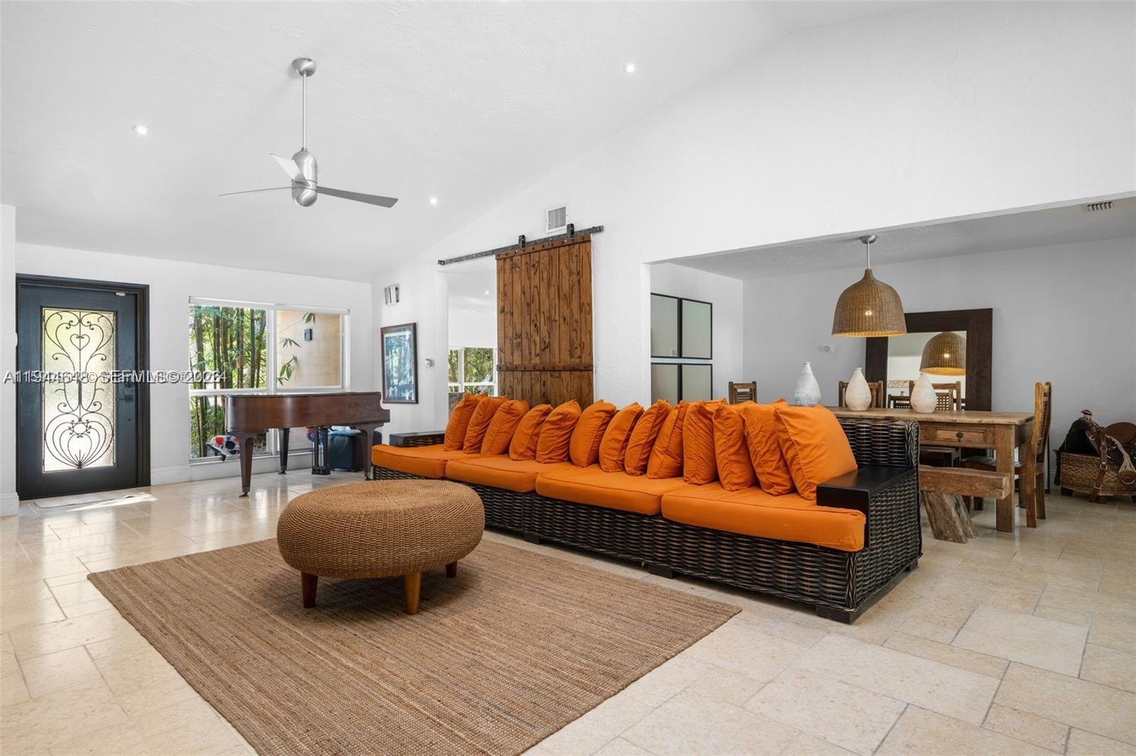 jomnel terace - Residential