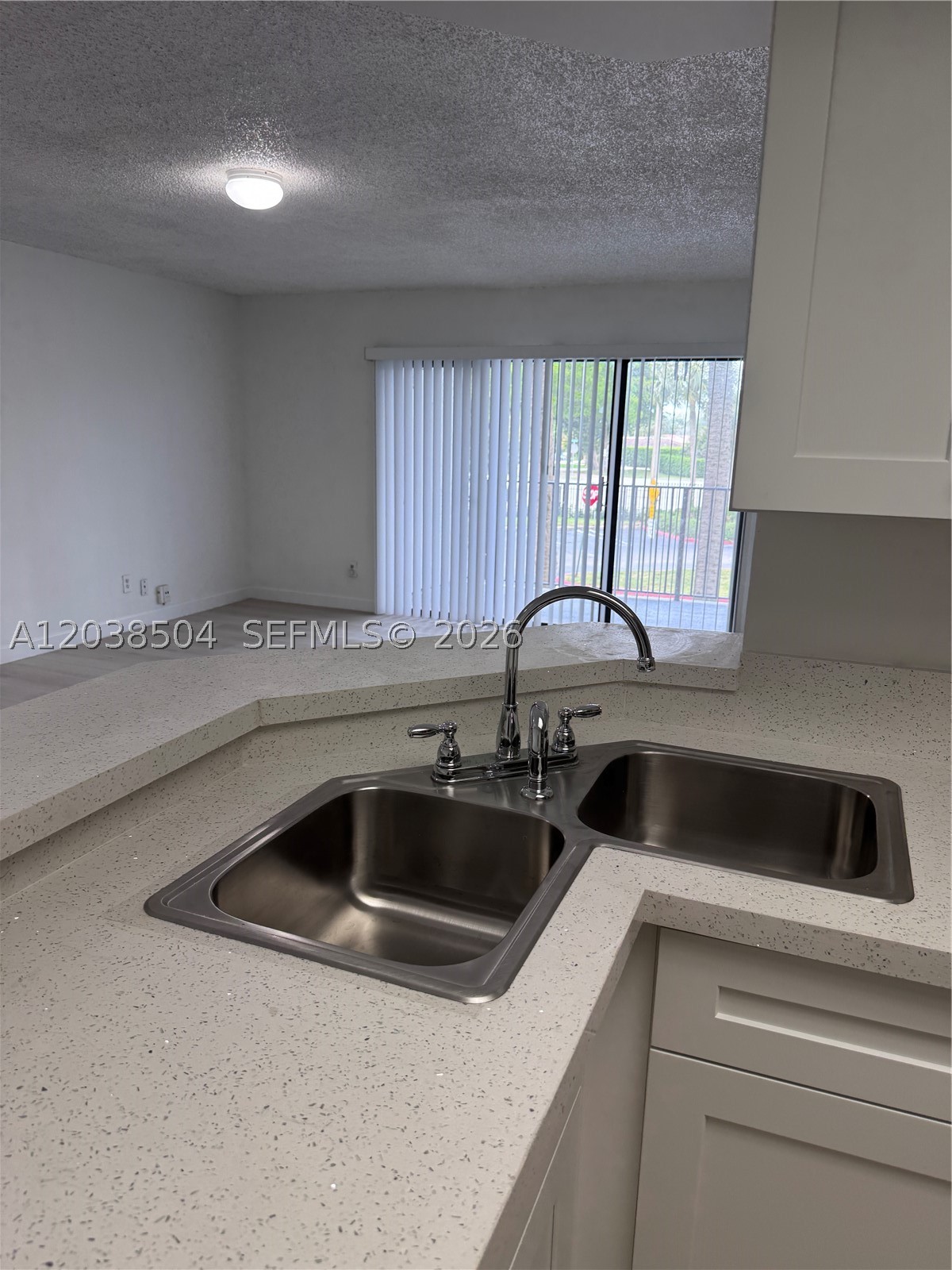 VISCONTI CONDO - Residential