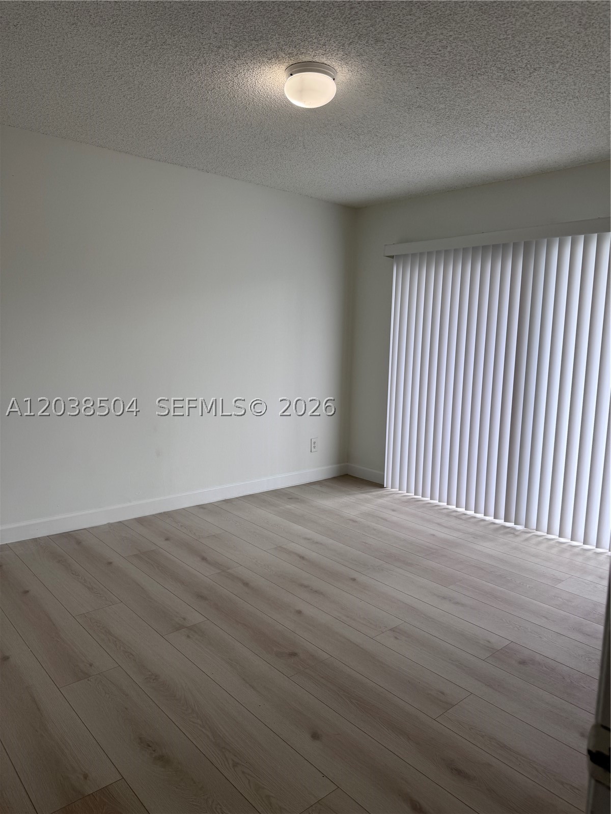 VISCONTI CONDO - Residential