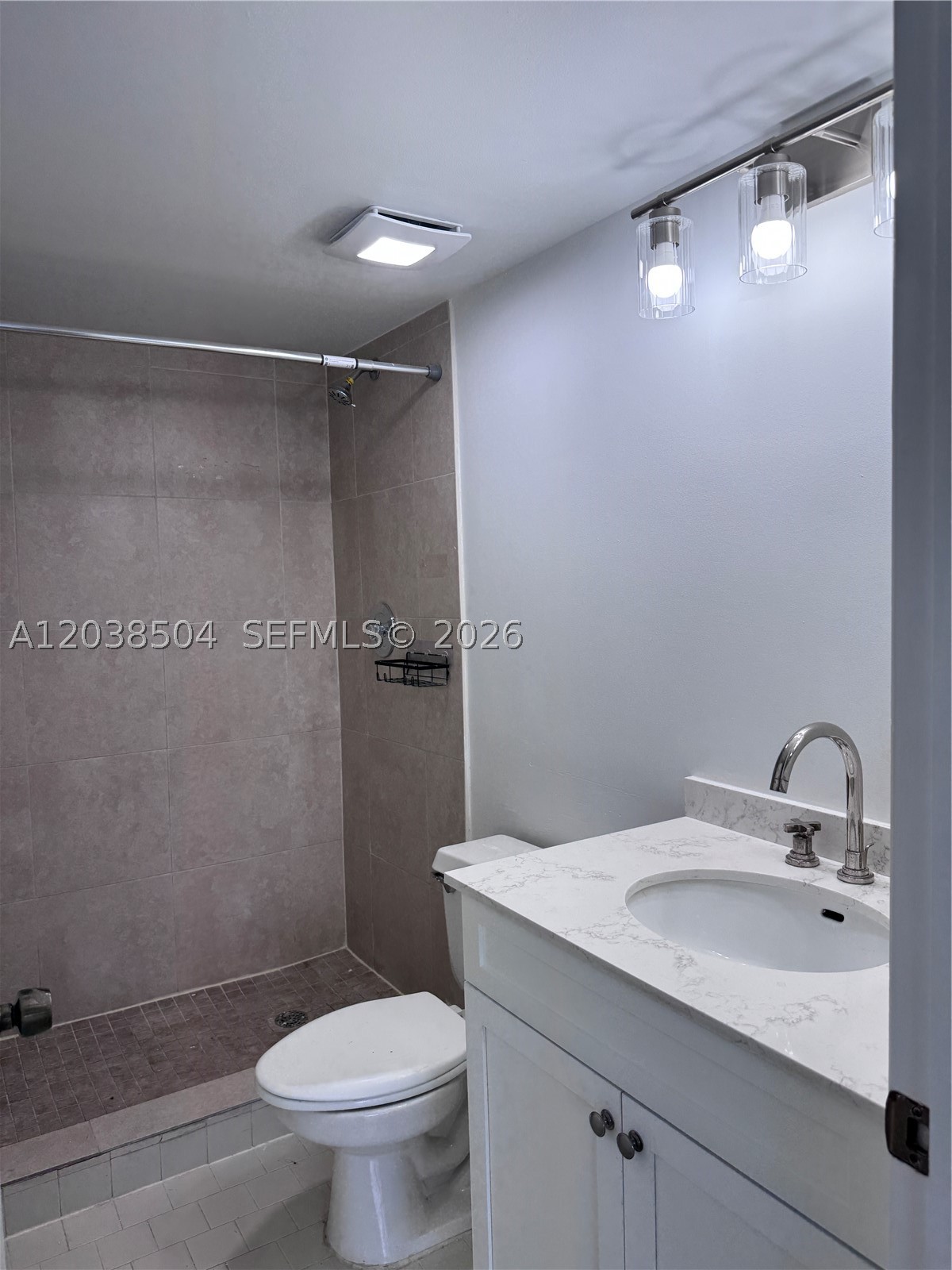 VISCONTI CONDO - Residential