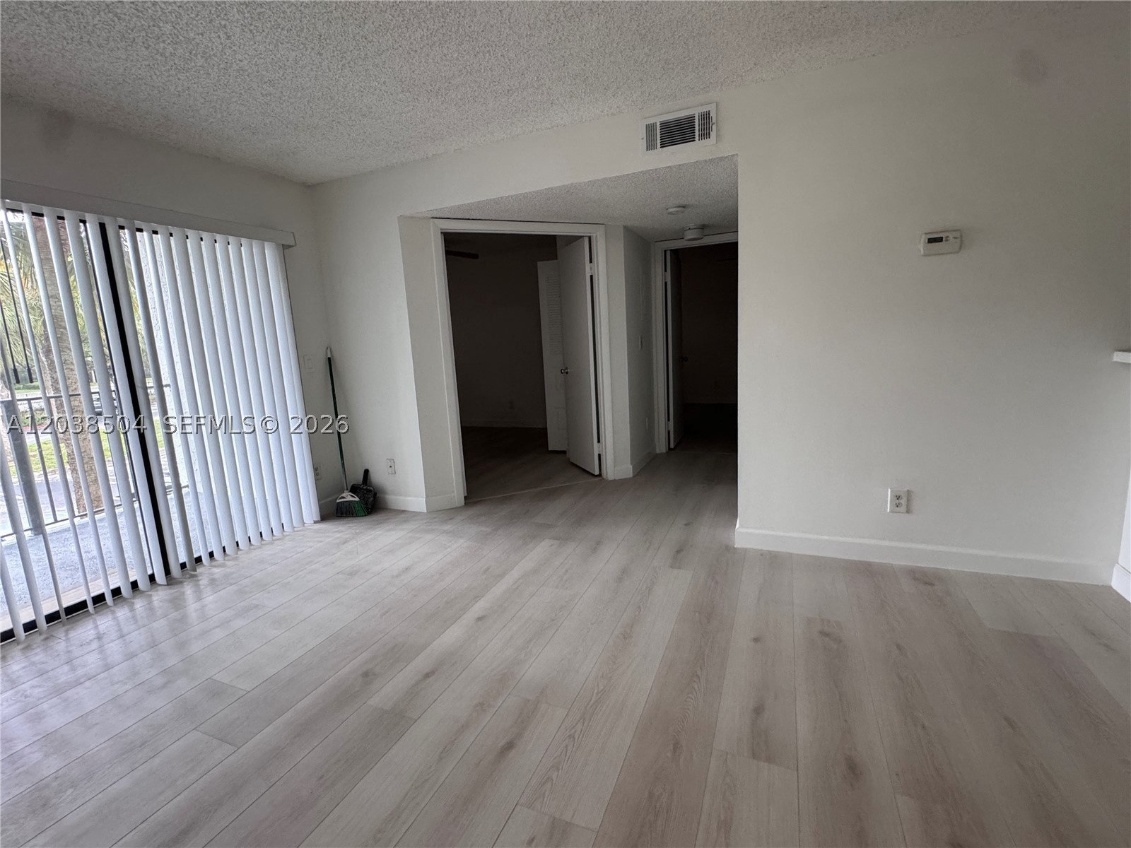 VISCONTI CONDO - Residential
