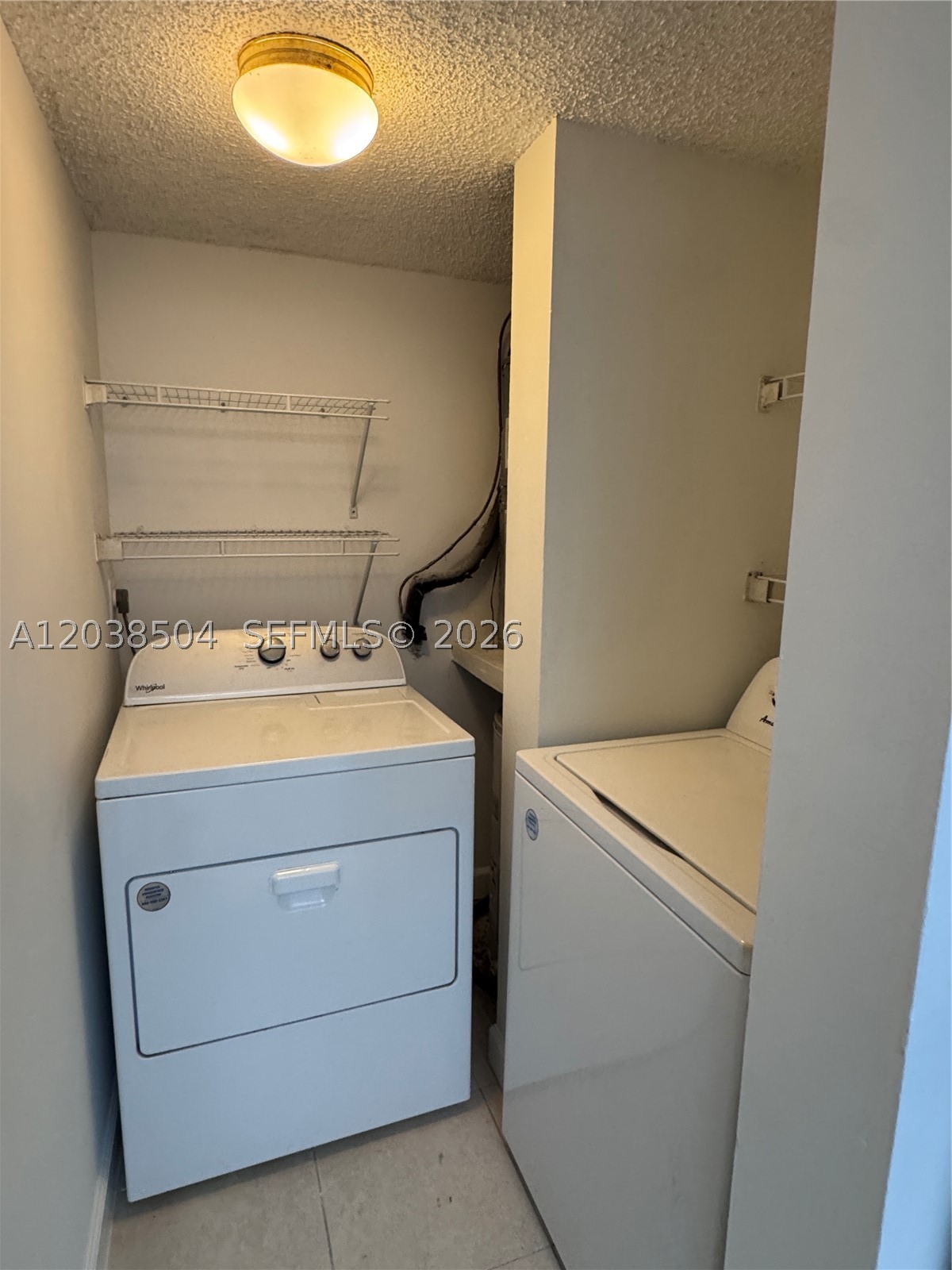 VISCONTI CONDO - Residential