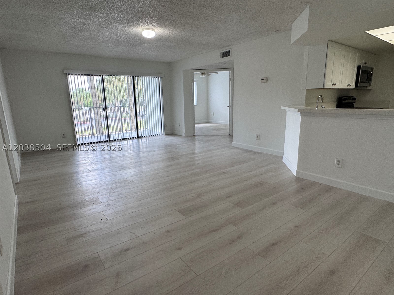 VISCONTI CONDO - Residential