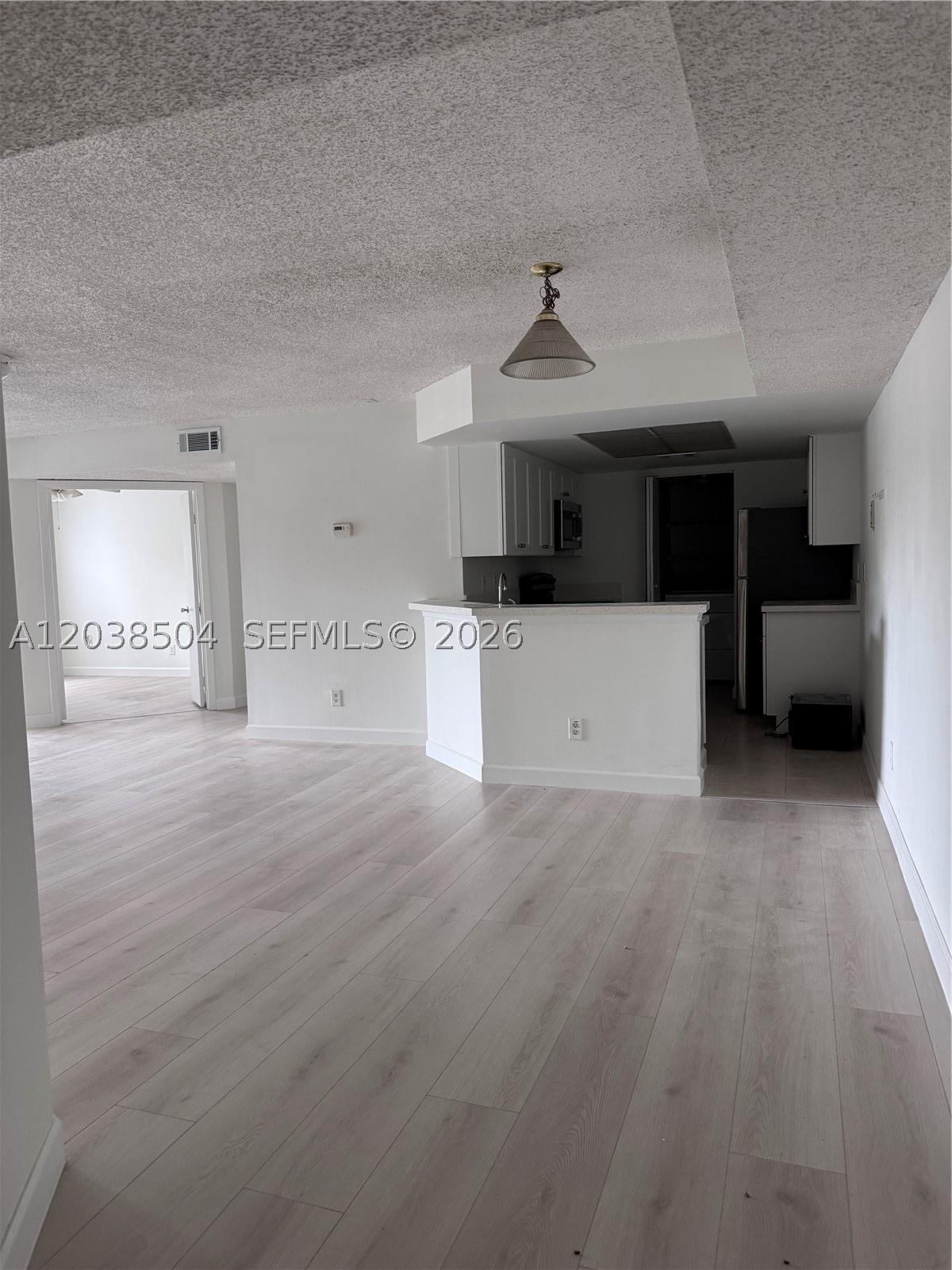 VISCONTI CONDO - Residential