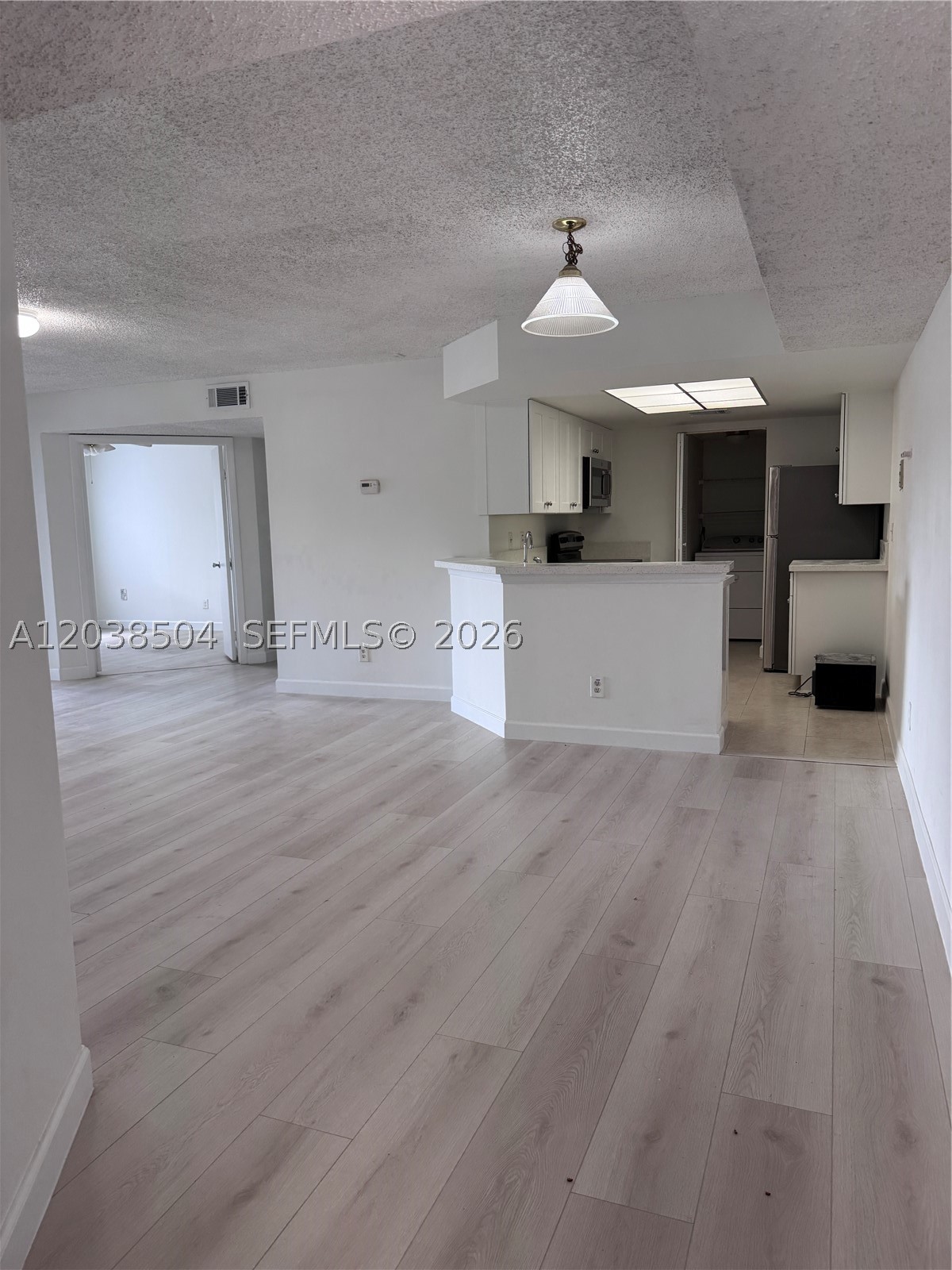VISCONTI CONDO - Residential