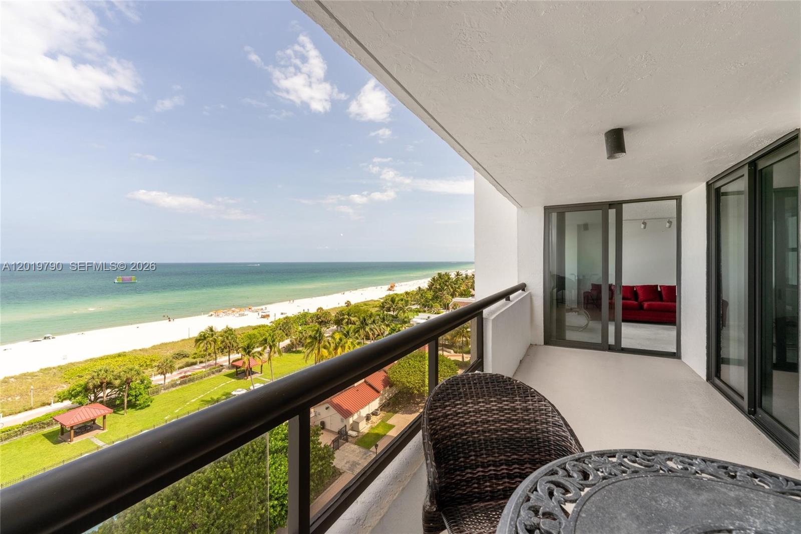 CLUB ATLANTIS CONDO - Residential