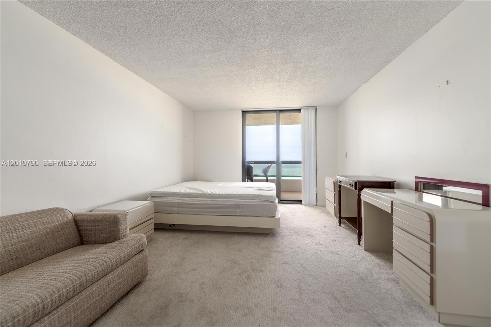 CLUB ATLANTIS CONDO - Residential