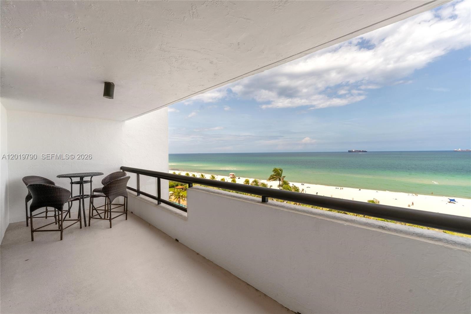 CLUB ATLANTIS CONDO - Residential