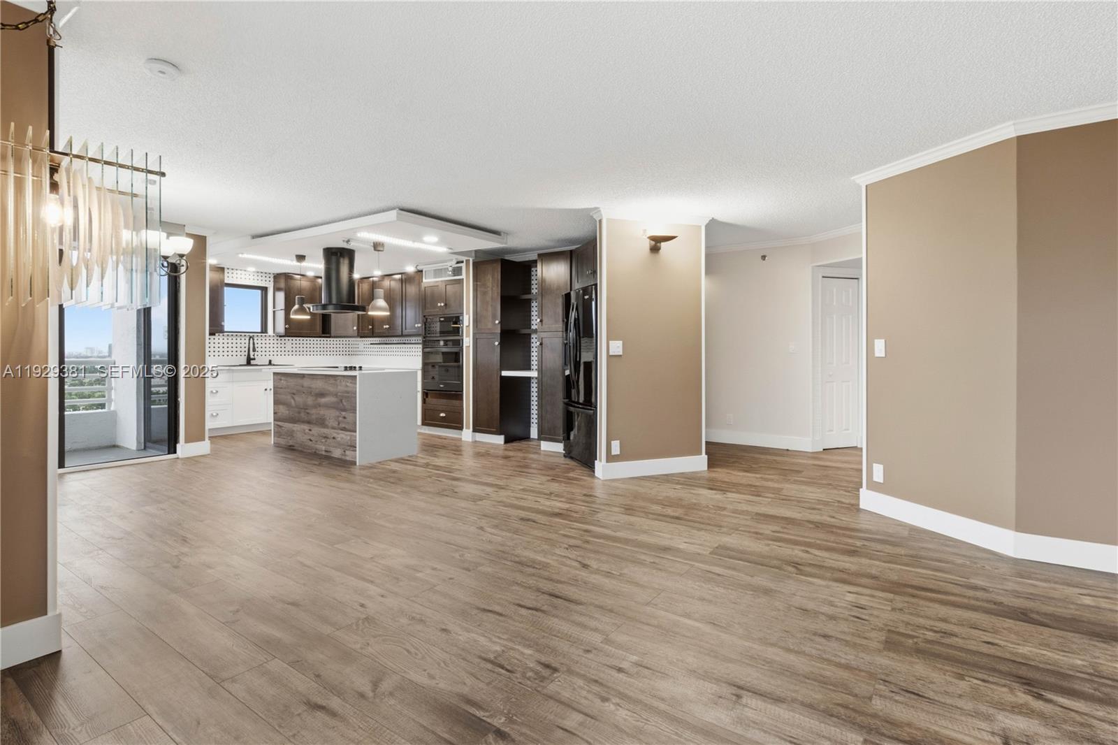 PARC CENTRAL AVENTURA EAS - Residential