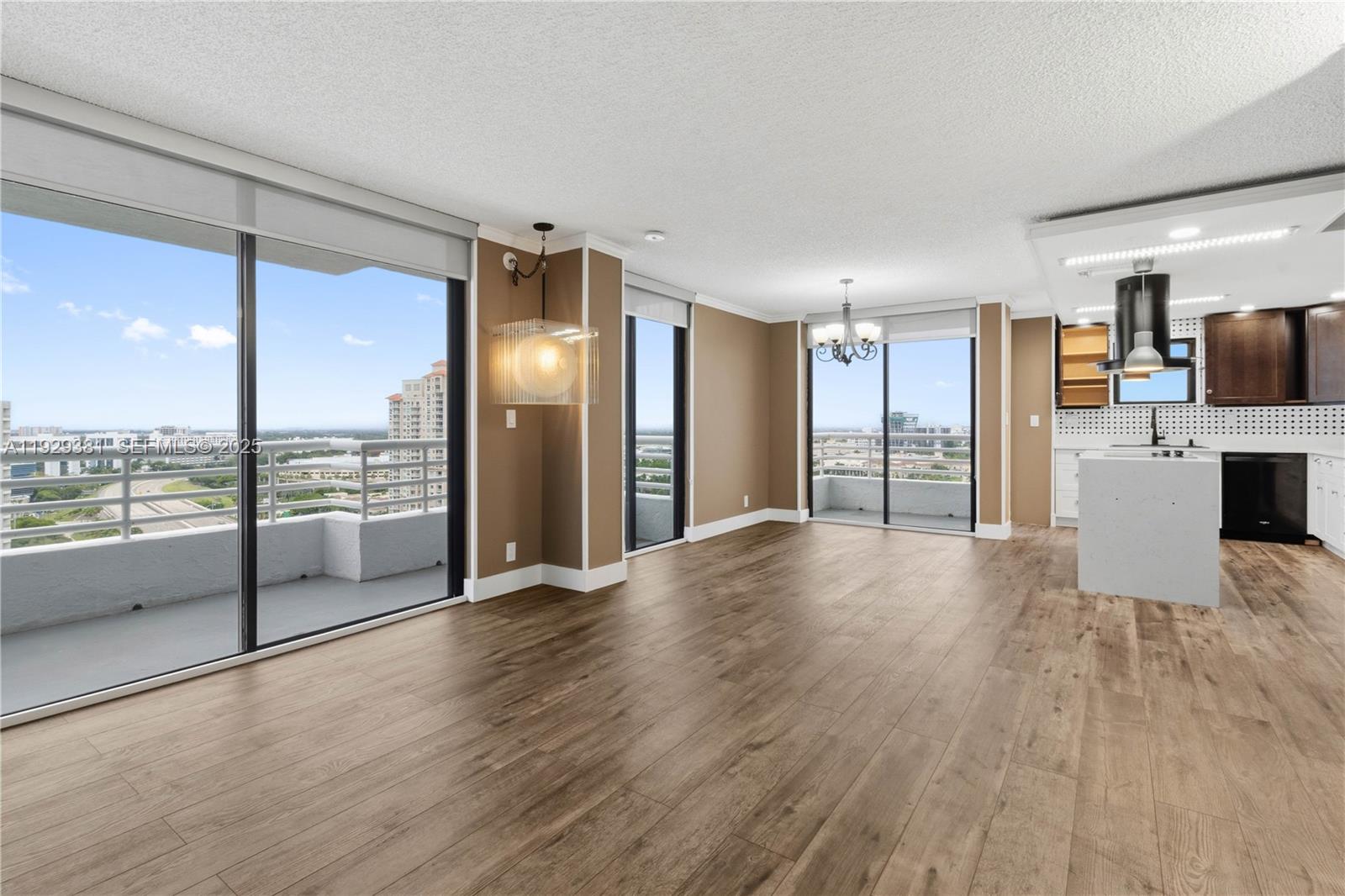 Spacious Lower Penthouse residence located in the heart of Aventura, directly across from Aventura Mall. This well-maintained unit offers a functional split floor plan, generous living and dining areas, and abundant natural light throughout.

The residence is ideal as a primary home, second residence or investment property, offering comfort, privacy and a highly desirable location that supports long-term value and rental demand.

Full-service building with 24-hour security, valet parking, pool, fitness center and additional amenities. Prime location close to world-class shopping, dining, major highways, parks and just minutes from the beaches.

A solid opportunity to own in one of Aventura’s most established and sought-after communities.