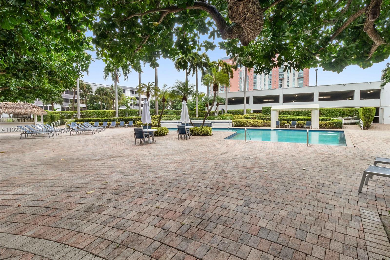 PARC CENTRAL AVENTURA EAS - Residential