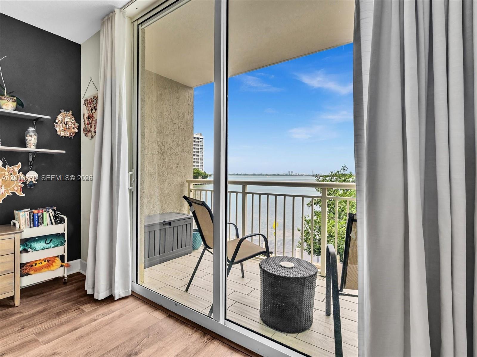 CITE CONDO - Residential