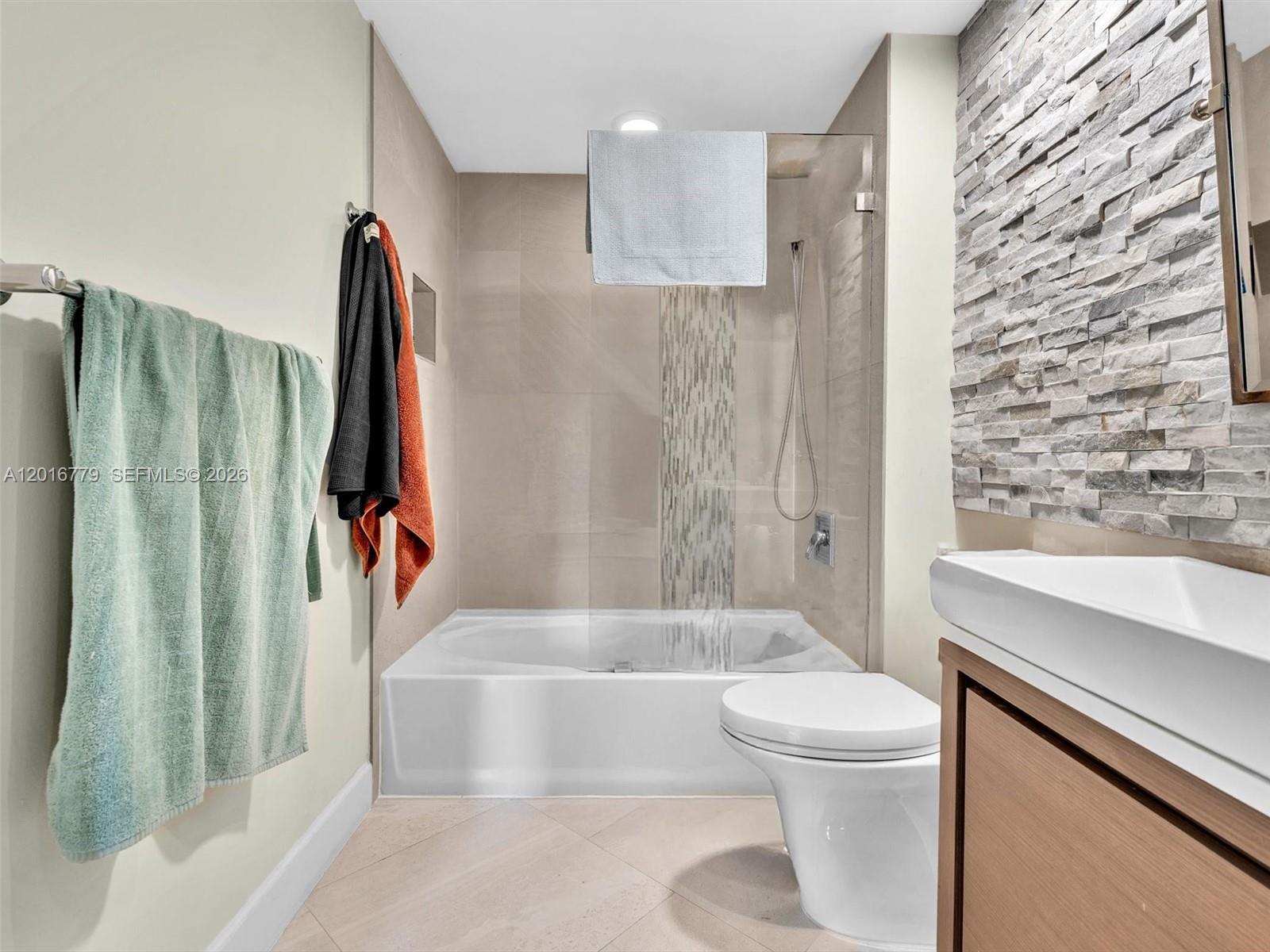 CITE CONDO - Residential