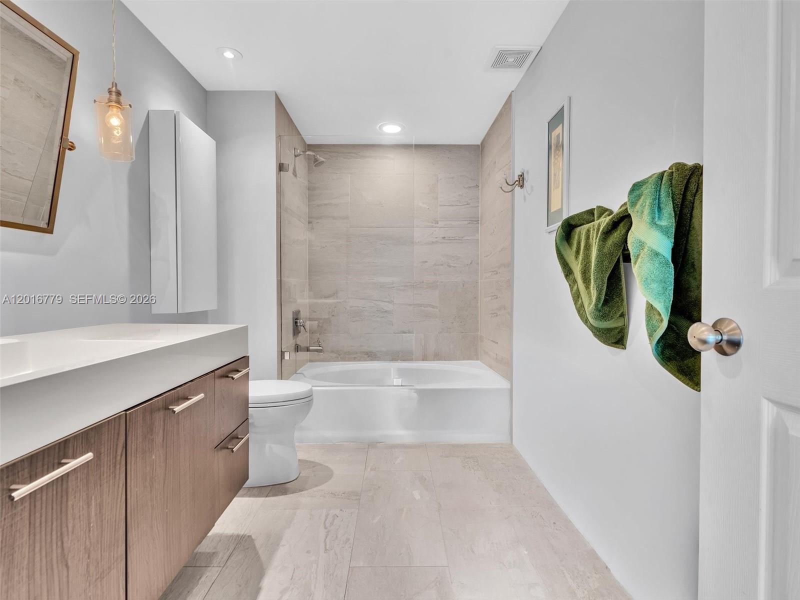 CITE CONDO - Residential