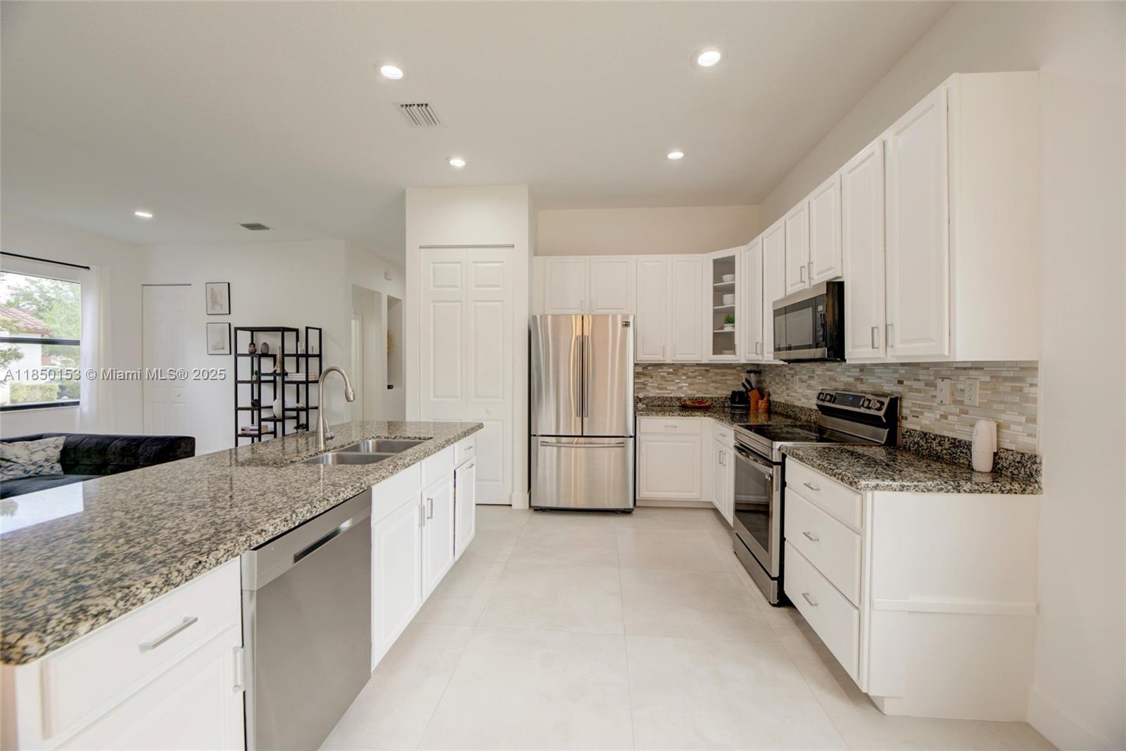 FOXCROFT HOMES PHASE II - Residential