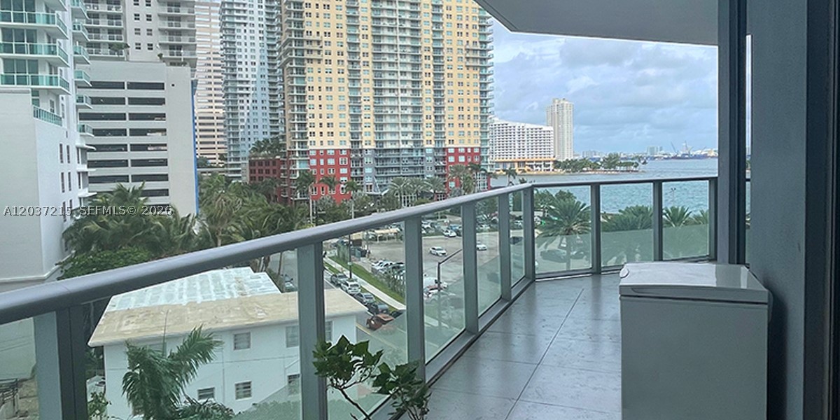 BRICKELLHOUSE CONDO - Residential Lease