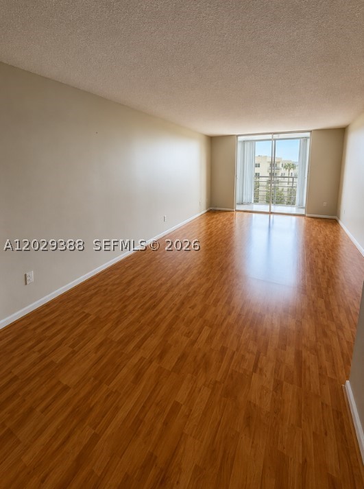 DANIANS SOUTH CONDO - Residential