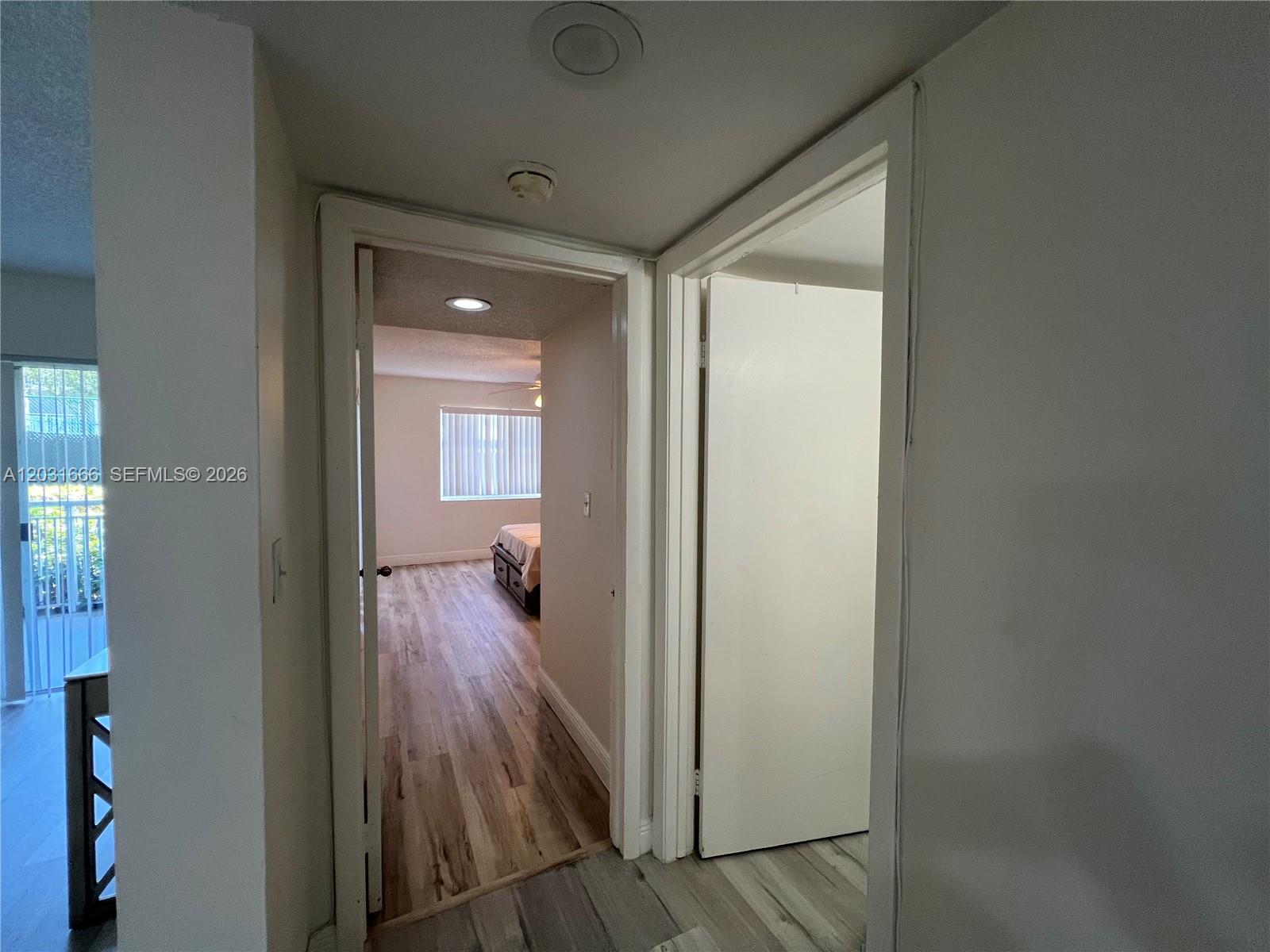 LE CLUB AT OLD CUTLER CON - Residential Lease