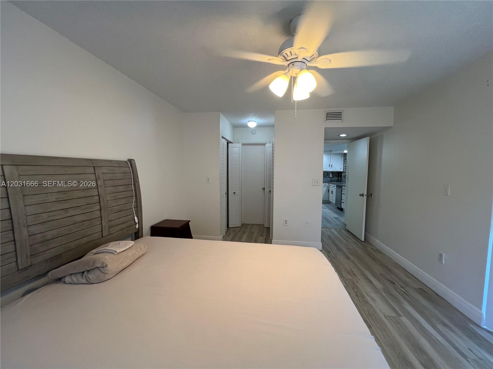 LE CLUB AT OLD CUTLER CON - Residential Lease